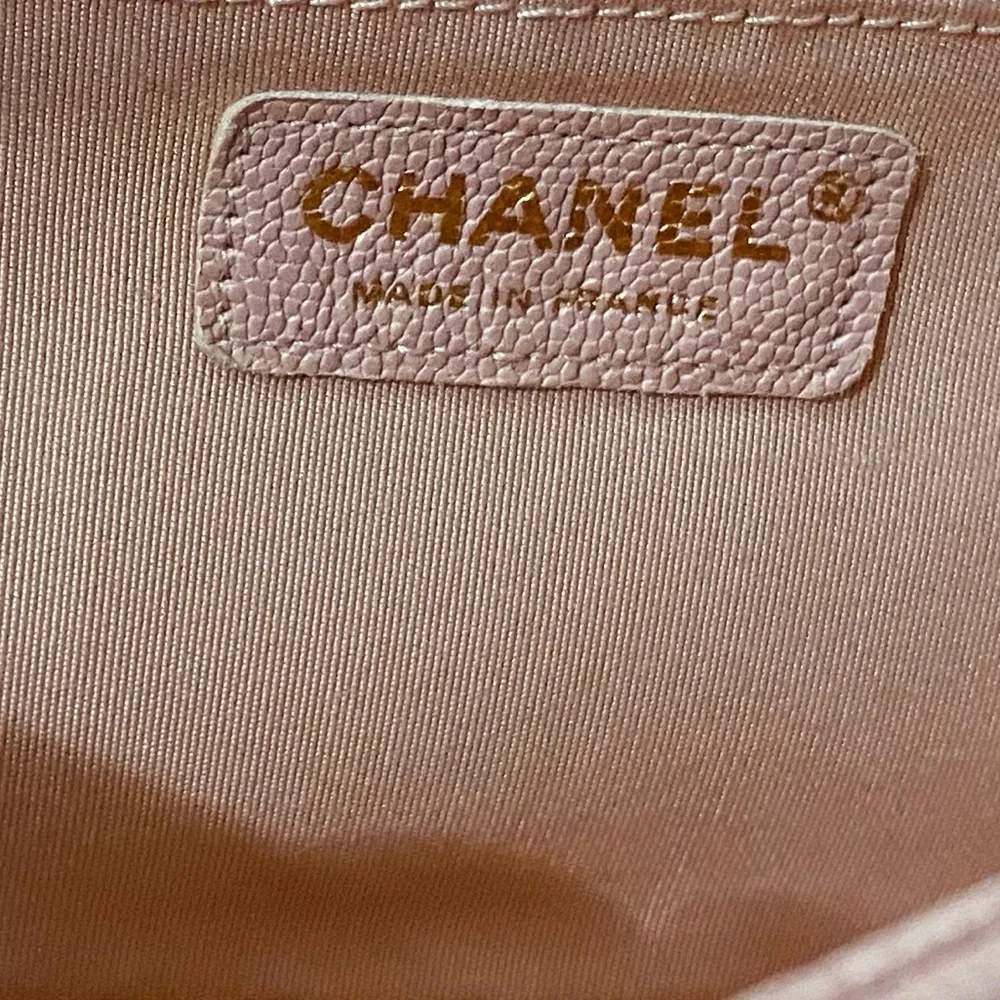 Chanel Le Boy Medium - Caviar - Picture 13 of 17